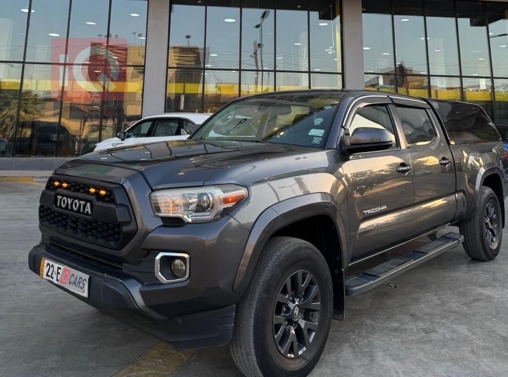 Toyota Tacoma
